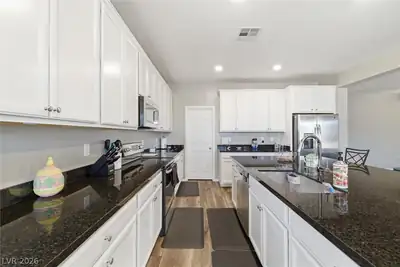 4700 Suntree Court, Pahrump, NV 89061 Kitchen