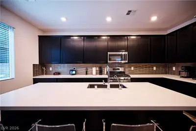 3711 Bright Aquarius Lane, Henderson, NV 89052 Kitchen