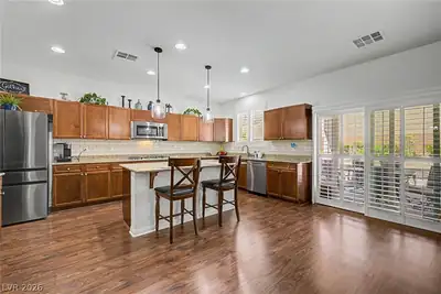 8221 Redbud Vine Street, North Las Vegas, NV 89085 Kitchen