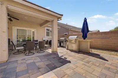 8221 Redbud Vine Street, North Las Vegas, NV 89085 Patio