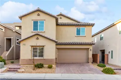 7732 Pyrenees Park Drive, Las Vegas, NV 89113 Front of Structure