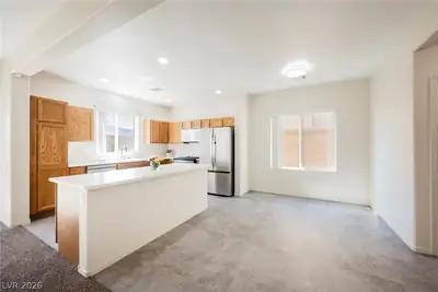 2728 Holmfault Street, Henderson, NV 89044 Kitchen