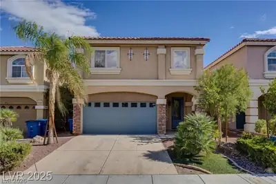 8412 Golden Amber Street, Las Vegas