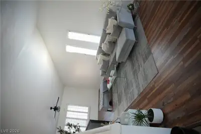 1571 Yellowwood Drive, Las Vegas, NV 89123 Living Room