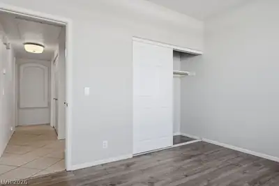 2201 Ramsgate Drive 514 Bedroom