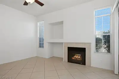 2201 Ramsgate Drive 514 Living Room