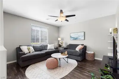 1560 Plaza Centre Drive 101 Living Room