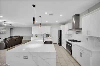 10160 Sequoia Falls Place, Las Vegas, NV 89149 Kitchen