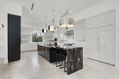 20 Pebble Hills Court, Las Vegas, NV 89141 Kitchen