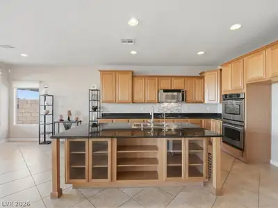 4128 Bennett Mountain Street, Las Vegas, NV 89129 Kitchen