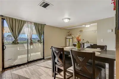 2080 Karen Avenue 20 Dining Area