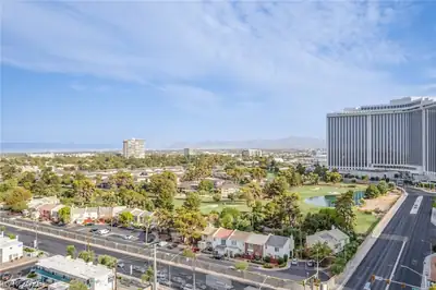 322 Karen Avenue 1405, Las Vegas