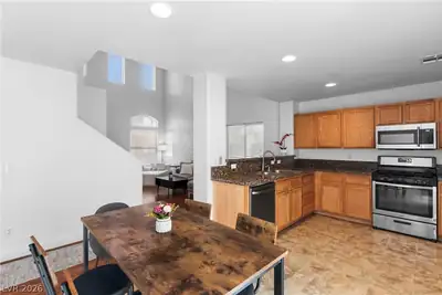 1446 Louisiana Lakes Avenue, Las Vegas, NV 89183 Kitchen