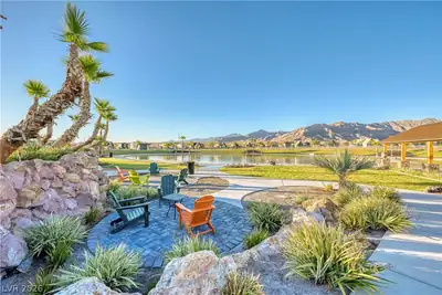 5985 East Spring Mountain Boulevard Yard