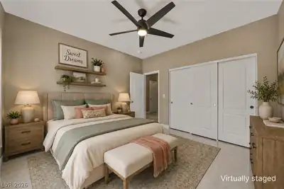 5436 East Di Bossi Avenue Bedroom
