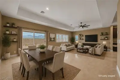 5436 East Di Bossi Avenue Living Room