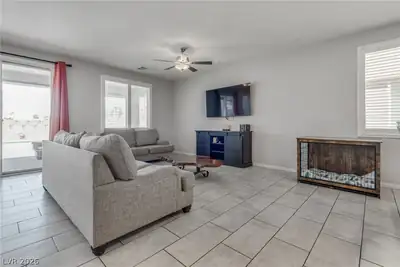 9273 Bluemist Falls Street, Las Vegas, NV 89123 Living Room