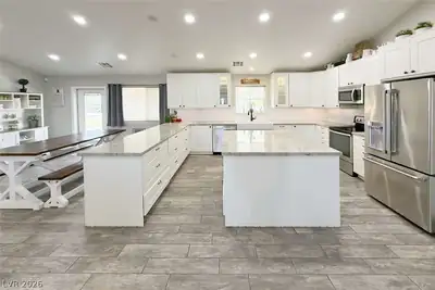 201 West Lupin Street Kitchen
