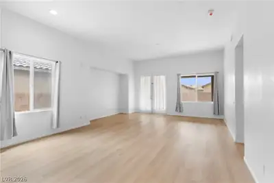 6285 Rock Dove Avenue, Las Vegas, NV 89122 Living Room