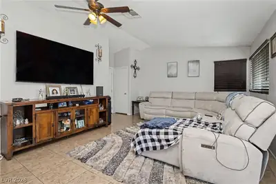 5534 Indigo Hills Street, North Las Vegas, NV 89031 Living Room