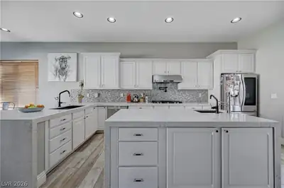 9738 Bear Trap Court, Las Vegas, NV 89178 