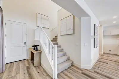 2492 Tom Collins Drive, Las Vegas, NV 89121 Entrance Foyer