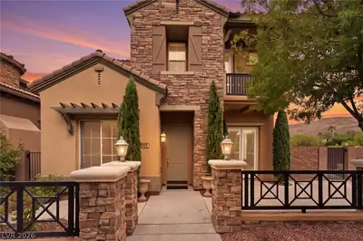 2450 Granada Bluff Court Las Vegas, NV 89135