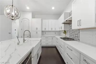 2450 Granada Bluff Court, Las Vegas, NV 89135 Kitchen