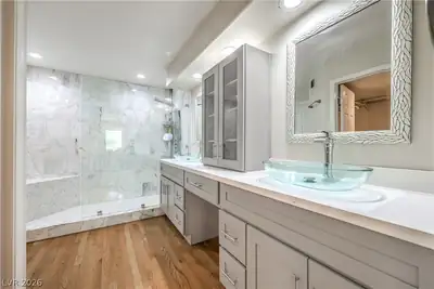 2283 Van Gogh Drive, Henderson, NV 89074 Primary Bathroom