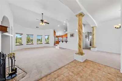 381 East Kiowa Street Living Room