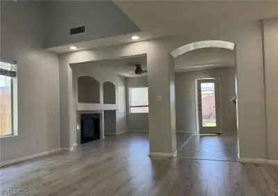 11029 Meadow Leaf Avenue Living Room