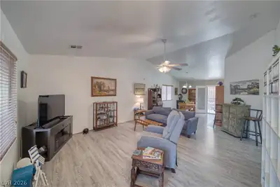 5001 Ray Frank Boulevard, Pahrump, NV 89060 Living Room