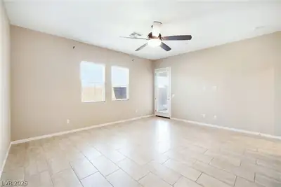 697 Otter Brook Street Primary Bedroom
