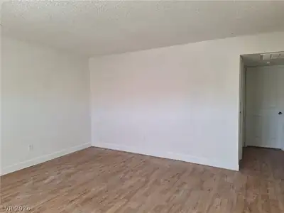 1446 Garden Circle C Living Room