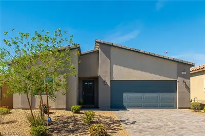 10107 Sequoia Falls Place Las Vegas, NV 89149