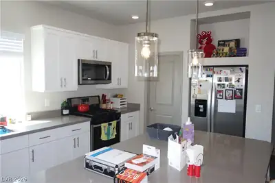 7741 Tempest Sol Avenue, Las Vegas, NV 89113 Kitchen