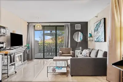 29 Montelago Boulevard 107 Living Room