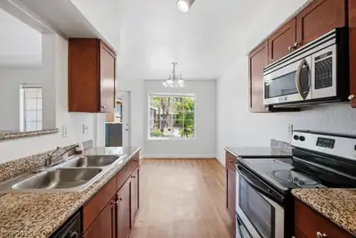 2750 South Durango Drive 1142 Kitchen