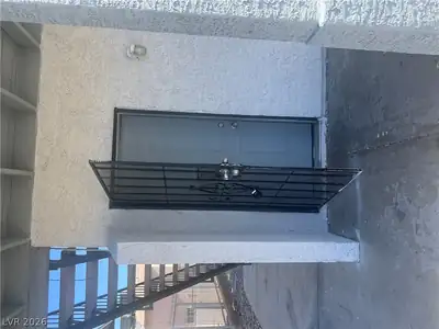 6940 Hopkins Drive, Las Vegas, NV 89156 Entrance Foyer