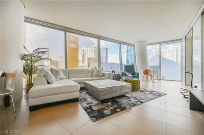 3722 Las Vegas Boulevard 306 