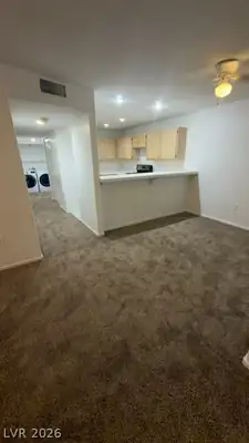 7950 West FLAMINGO Road 1127 Living Room