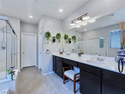 3210 Casalotti Avenue, Henderson, NV 89044 Primary Bathroom