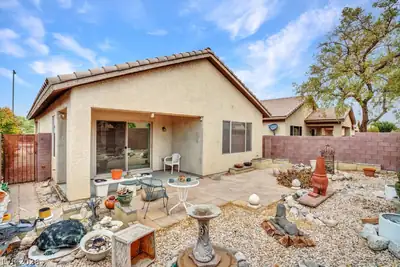 3884 Trotters Ridge Drive Patio