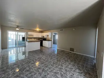 2909 Elm Avenue 2 
