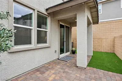 771 Aurora Vale Place Patio