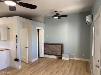 659 D 659 Living Room