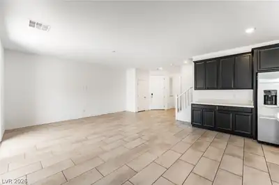 2915 Overlook Brook Street, Las Vegas, NV 89156 Living Room