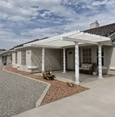 401 South Round Up Court 