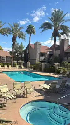 5038 South RAINBOW BL Boulevard 102 Pool