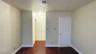 5038 South RAINBOW BL Boulevard 102 Bedroom